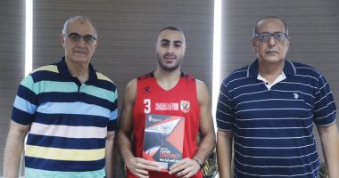 رسميا.. الأهلى يضم عمر عزب لاعب سلة سموحة 