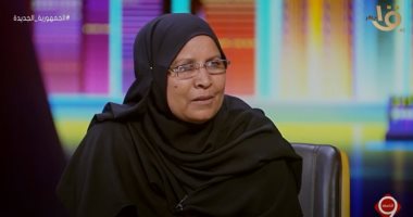 والدة البائع الفصيح تروى قصة كفاحها فى تربية أبنائها التسعة بعد وفاة زوجها