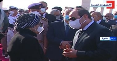 الرئيس السيسى يقدم العزاء لأسرة المشير محمد حسين طنطاوى.. يتقدم الجنازة العسكرية.. ومجلس النواب ينكس العلم حدادا على المشير الراحل.. ونقابات مهنية: مصر فقدت رجلا وطنيا من أخلص أبنائها