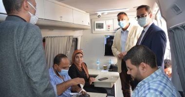 محافظ الدقهلية يتفقد سيارة التوثيق المتنقلة الأولى لخدمة أهالي القرى.. صور 