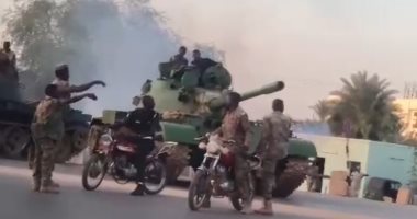 محاولة انقلاب فاشلة فى السودان.. وكالة الأنباء سونا: القوات المسلحة السودانية تسيطر على الأوضاع واعتقال المتورطين والتحقيق معهم.. ووزير الأوقاف يؤكد: آن الأوان لكنس مؤسساتنا السياسية والعسكرية من"المتأسلمين"