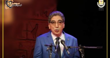 رئيس المهرجان القومى للمسرح: ننتج ما يقارب 2500 عرض مسرحى فى العام