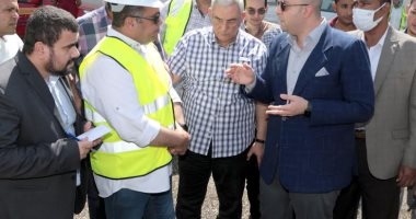 محافظ بنى سويف يوجه بحصر النقاط المعرضة لتجمع مياه الأمطار 