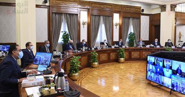 وزيرة الصحة: شراء وتوزيع 600 ثلاجة للتوسع فى تجهيزات استقبال اللقاحات 