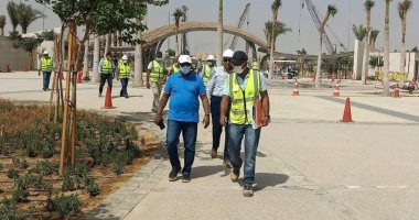 مسئولو "الإسكان" يتفقدون مشروع حدائق "كابيتال بارك" بالعاصمة الإدارية 