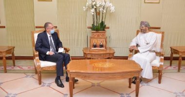 السفير خالد راضي يسلم أوراق اعتماده لوزير خارجية سلطنة عمان
