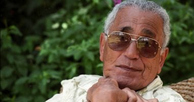 98 عاما على ميلاد "الجورنالجى".. محمد حسنين هيكل صحفى القرن.. ألبوم صور