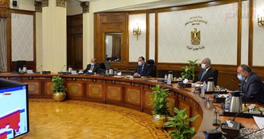 رئيس الوزراء يتابع مستجدات الموقف التنفيذى للشبكة الوطنية للطوارئ والسلامة العامة.. صور