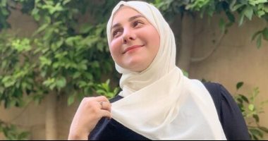 ياسمينا العلواني تنفى ارتداءها الحجاب : " الأوان لسه مجاش "