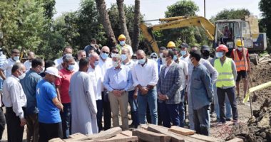 محافظ المنيا يتابع تنفيذ مشروعات "حياة كريمة" بقرية ميانة بمركز مغاغة.. صور