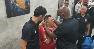 أمح يتوسط لكهربا لدى موسيماني للمشاركة مع الأهلي والعودة للمنتخب.. صور