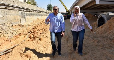 رئيس جهار القاهرة الجديدة يتابع استعدادات موسم الشتاء وأعمال التطوير بالتجمع الأول