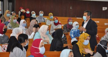 الكشف الطبى الشامل للطلاب الجدد الملتحقين بكليات جامعة كفر الشيخ.. صور