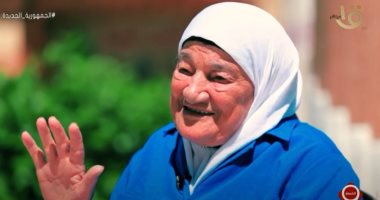 "التاسعة" يسلط الضوء على أم محمد 55 سنة من العمل بدون إجازة.. فيديو