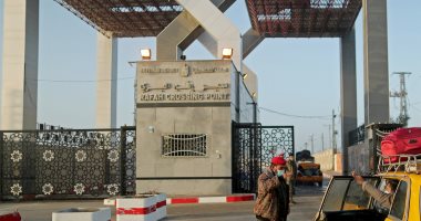 أ ش أ : استئناف تشغيل معبر رفح البري للعبور من الجانبين