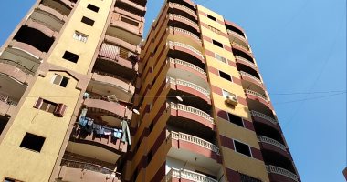 سابوا الغسيل منشور.. إخلاء عقار الهرم من السكان وتشميعه "فيديو"