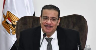 رئيس جامعة قناة السويس يشهد افتتاح أعمال التطوير بكلية التربية الرياضية
