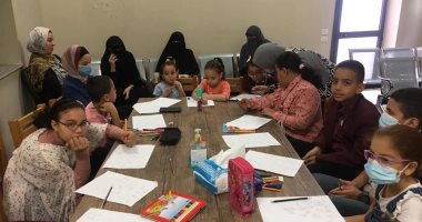 ورشة لتعليم الخط الهيروغليفي للأطفال بمتحف كفر الشيخ ورحلة ترفيهية لكبار السن.. صور