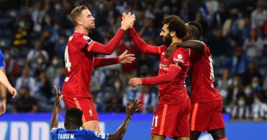 أتلتيكو مدريد ضد ليفربول.. محمد صلاح يقود هجوم الريدز ولويس سواريز بديلا