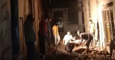 بث مباشر .. تصدع أحد المنازل فى بنى سويف وإخلاء 4 أسر