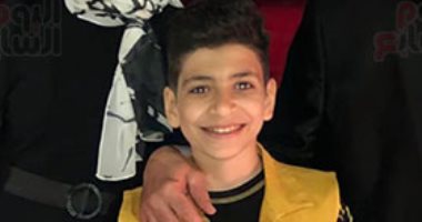 بين السما والأرض.. أم ترى ابنها لحظة سقوطه وتعجز عن اللحاق به.. قصة وفاة طفل لقى مصرعه داخل مصعد بالمنصورة.. الأخ : وجدت أخى مهشما فى بئر المصعد.. سكان العقار: نعانى إهمالا فى صيانة المصعد.. ونطالب بحق محمد