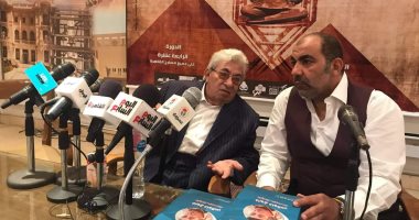 بدء ندوة الفنان فاروق فلوكس بالمجلس الأعلى للثقافة ويديرها محسن منصور 