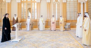 حكومة الإمارات تؤدي اليمين.. ومحمد بن راشد: منهجيتنا أن نكون أسرع في الإنجاز