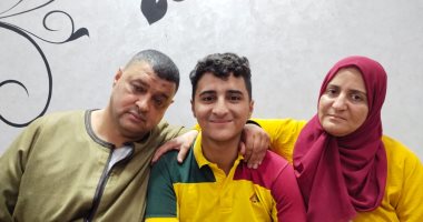 "خطفوه وهو رايح الدرس وطلبوا فدية مليون جنيه".. "إبراهيم": المتهمون طلبوا منى أوصلهم لأحد الأهالى بالقرية.. ورشوا مادة مخدرة عليا.. وقفزت من النافذة بعد استيقاظى.. وصاحب الورشة اللى أنقذنى.. وأسرته: حرقوا قلبنا