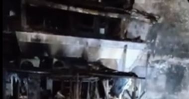حريق جليم بالإسكندرية.. سيولة مرورية على الكورنيش عقب الانتهاء من تبريد الحريق والأهالى يقبلون على الشاطئ.. نيابة الرمل بالإسكندرية: النيران اشتعلت فى الدور الأول بغرفة المثلجات بسبب ماس كهربائى