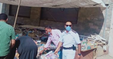 مجلس مدينة زفتى بالغربية يشن حملة لإزالة الإشغالات من الشوارع ..صور