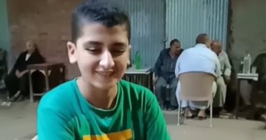 الطالب الأمين.. "عمار" من الشرقية عثر على محفظة بها مبلغ مالى كبير وسلمها لصاحبها.. فيديو
