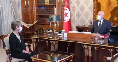 تونس تنتصر للمرأة وترد على "ظلام الإخوان".. قيس سعيد يكلف سيدة بتشكيل الحكومة للمرة الأولى فى العالم العربى.. نجلاء بودن تبدأ مشاوراتها.. وملف كورونا والاقتصاد والسيطرة على "النهضة" أبرز التحديات