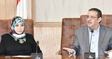 رئيس جامعة القناة: المرحلة القادمة لا بد أن تشهد مزيدا من التركيز والعمل والدقة