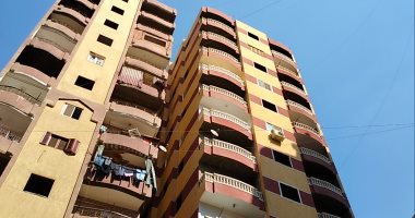 عقار الهرم المائل لن يكون الأخير.. شارع سليم يضم عشرات الأبراج المخالفة.. الأهالى يؤكدون ميل برجين بالشارع وأسعار الشقق بهما رخيصة لتسريع البيع.. والمحافظة: قدموا طلبات تصالح وتشكيل لجان لمعاينتها.. صور
