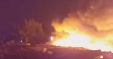 حريق فى مخلفات زيوت بمنطقة جبل على الصناعية بدبى 