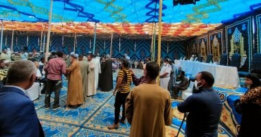 إنهاء خصومة ثأرية بين عائلتى غالب وعبدالهادى بالأقصر.. لايف وصور