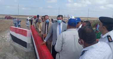 نائب وزير الرى ومعاون محافظ كفر الشيخ يتفقدان تبطين الترع بمطوبس.. صور