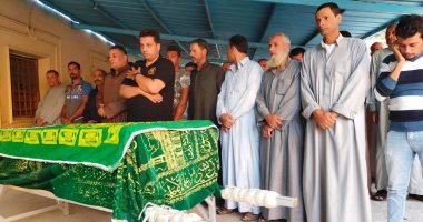 الحزن يخيم على جنازة الطفلة نورهان ضحية الإهمال الطبى بمستشفى طنطا الجامعى.. فيديو