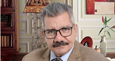 اتحاد كتاب مصر بالإسكندرية يناقش آخر أعمال الشاعر محمد الشحات "ملامح ظلى"