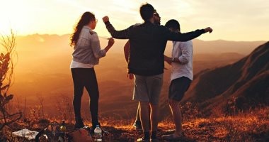 3 أبراج تجيد الاستمتاع بالحياة.. الحمل متفائل دائما والقوس ما بيعرفش الملل