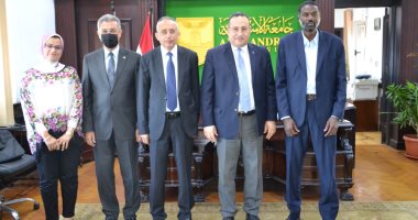 رئيس جامعة الإسكندرية يستقبل وفد التعليم العالى الليبى لبحث سبل التعاون