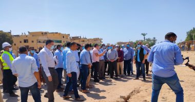 وزيرا الآثار والتنمية المحلية يتفقدان تطوير ساحة معابد الكرنك قبل حفل طريق الكباش