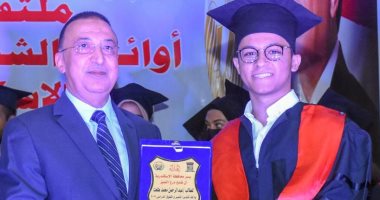 محافظ الإسكندرية يكرم أوائل الثانوية العامة والأزهرية والدبلومات الفنية