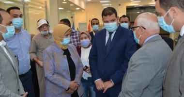تسجيل 765 ألف مواطن بمنظومة التأمين الصحى فى بورسعيد حتى الآن.. لايف