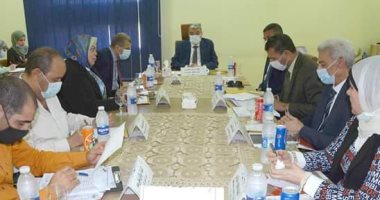 محافظ المنيا يوجه بتبنى أنشطة لتعميق روح الانتماء واستثمار طاقات الشباب