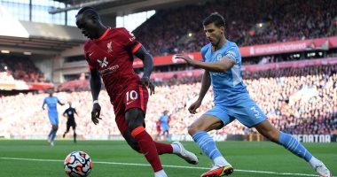 ليفربول ومانشستر سيتي.. محمد صلاح يصنع وماني يسجل هدف الريدز الأول