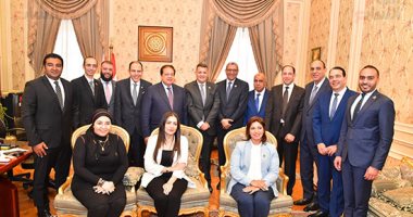 نواب تنسيقية شباب الأحزاب تحصد 10 مقاعد باللجان النوعية للنواب.. منها 4 مقاعد بوكالة لجان "حقوق الإنسان" و"التضامن" و"الاتصالات" والإعلام".. و6 مقاعد بأمانة سر اللجان.. و4 نائبات بهيئات المكاتب.. صور