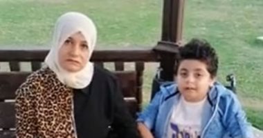 مات لها 3 أخوات.. أم تبحث عن علاج لابنها من ضمور العضلات "دوشين" (فيديو)