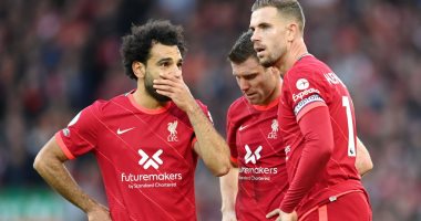 ذا أتلتيك: محمد صلاح يريد البقاء فى ليفربول وفتنة تفاوت الرواتب سبب التأخير