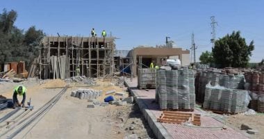 محافظ أسوان: توجيهات مشددة بالتواصل مع المواطنين لرصد احتياجاتهم بقرى حياة كريمة